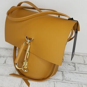 🆕️💥Zac Posen Belay Crossbody Tan